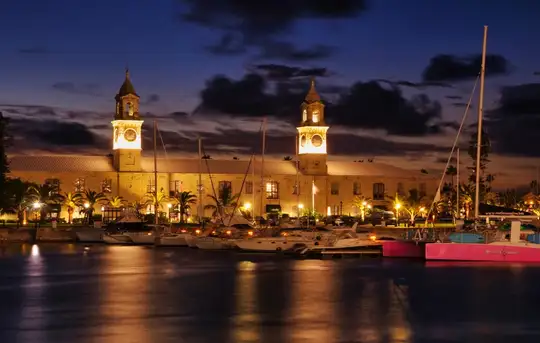 Image related to Royal Naval Dockyard (King's Wharf) - Overnight onboard