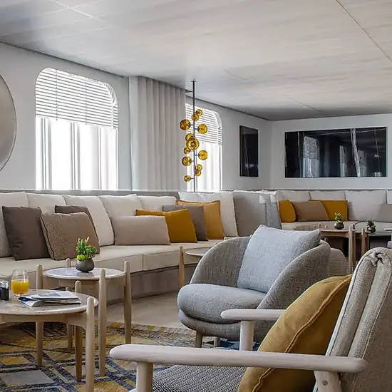 Image related to LE JACQUES CARTIER loung