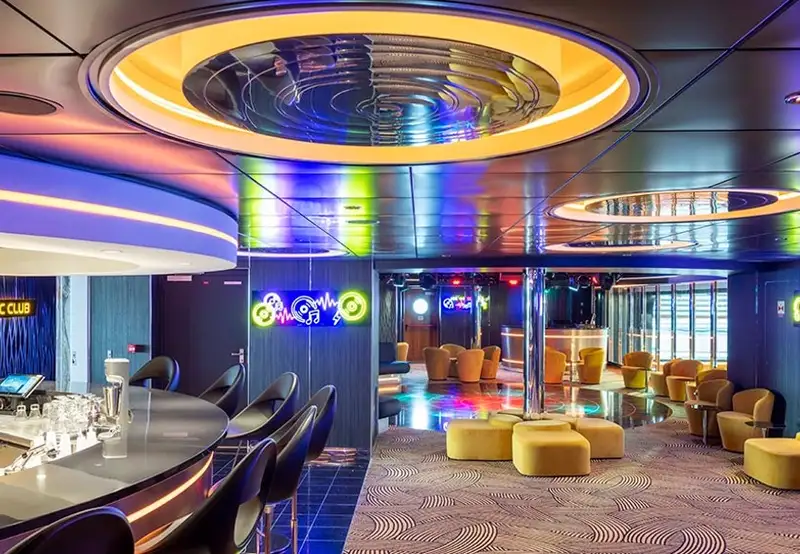 MSC Euribia Bars - Attic Club