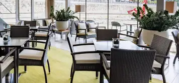 Club Lounge
