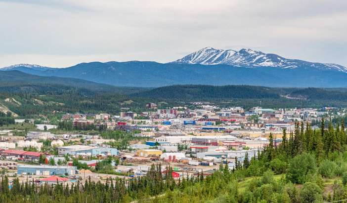 Flight: Dawson City - Whitehorse