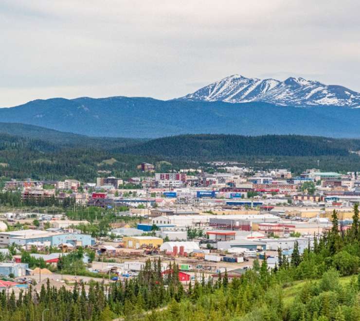 Flight: Dawson City - Whitehorse