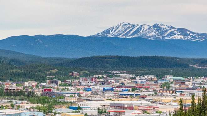 Flight: Dawson City - Whitehorse