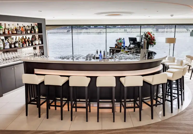 Panorama Lounge