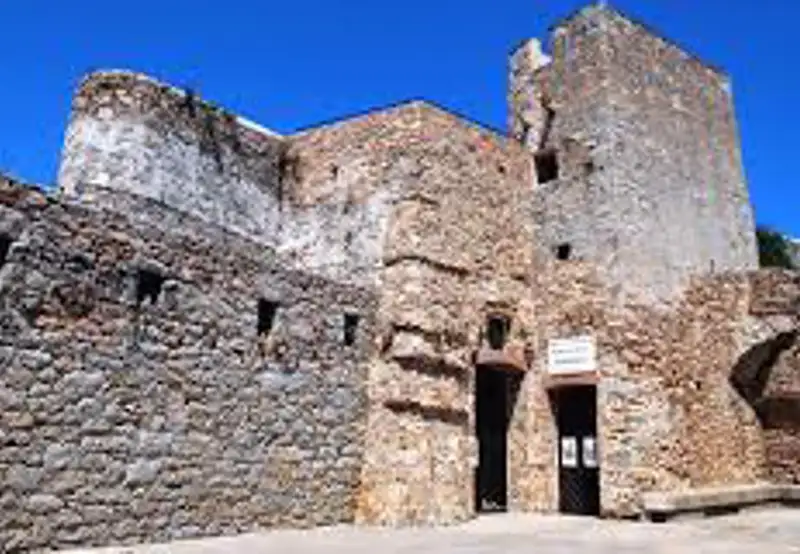 Explore the 16th Century Citadel