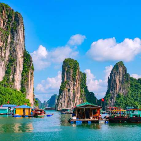 Ha Long Bay (Vietnam)