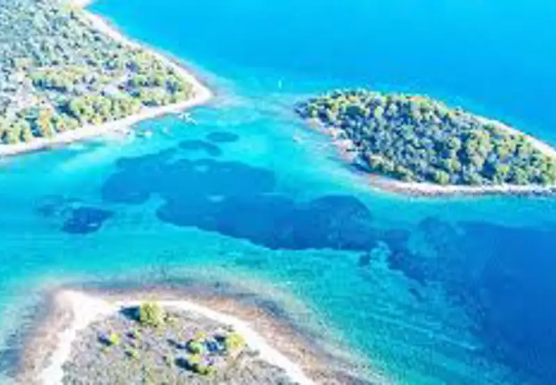 Boat Trip to the Blue Lagoon