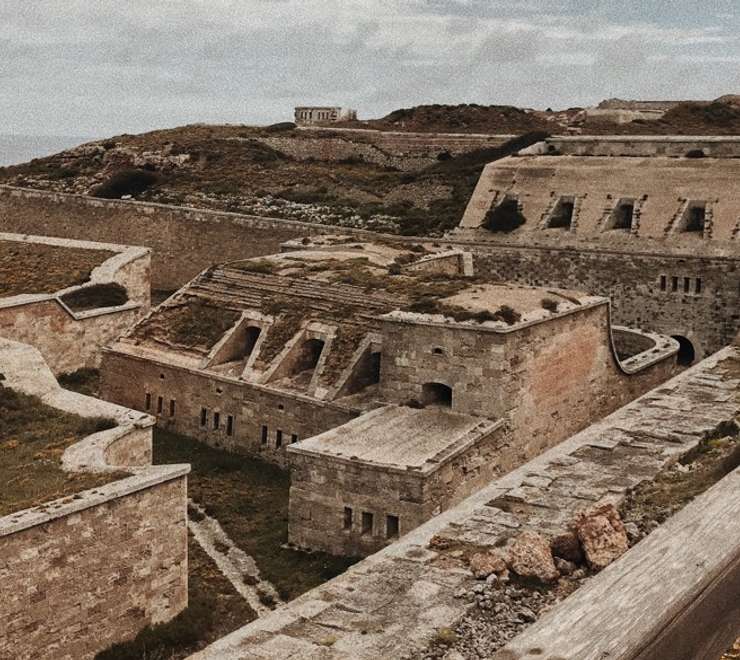 Mola Fortress
