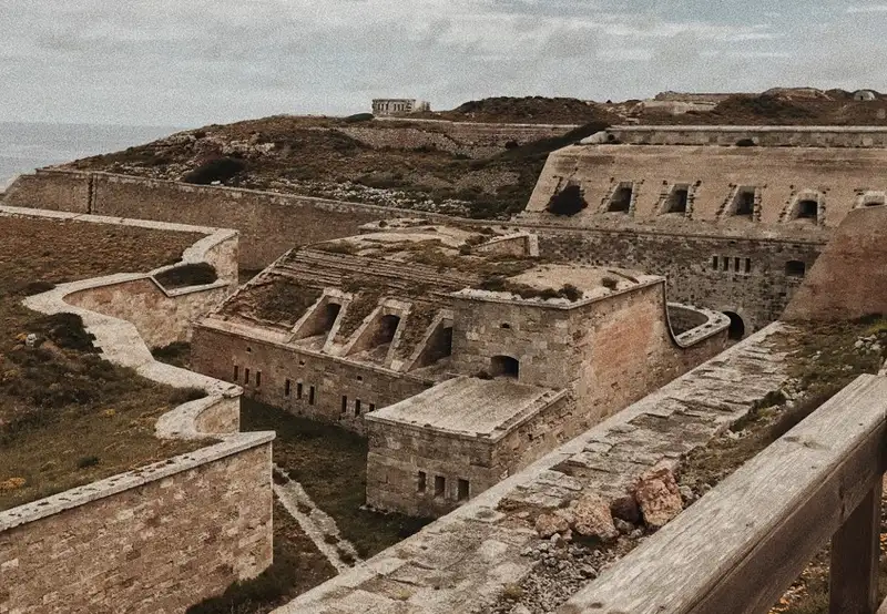 Mola Fortress