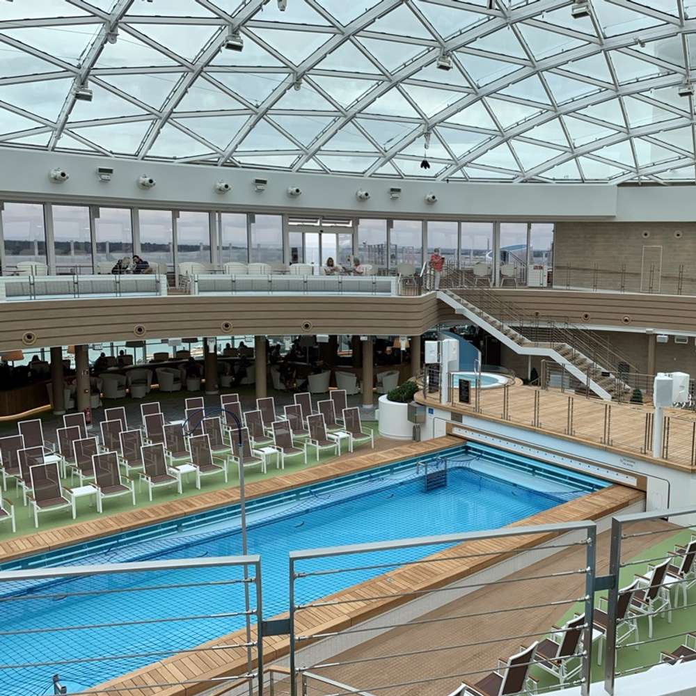 P&O Iona Swimming Pools - Skydome