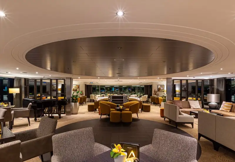 Panorama Lounge