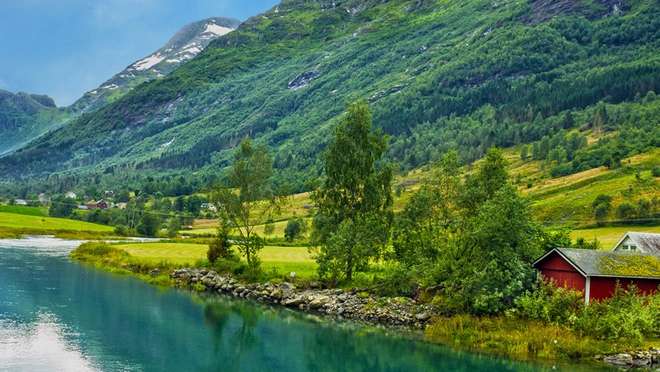 Experience the Serenity of Flam