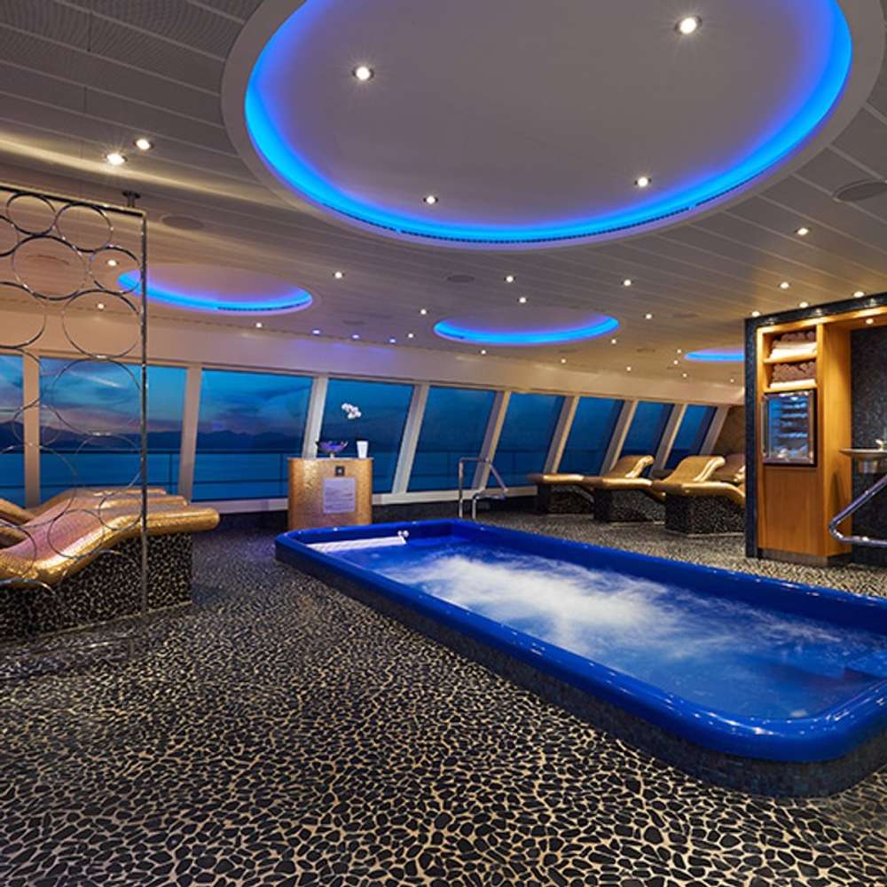 CARNIVAL HORIZON