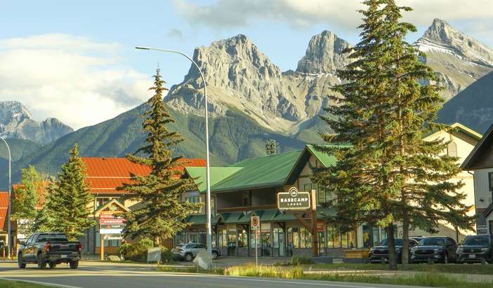 Canmore Hotel Stay - 1 Night