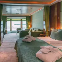 Image related to Expedition Grand Suite