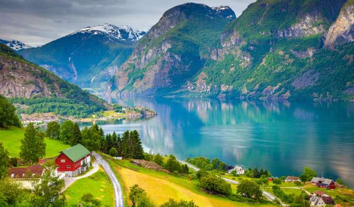 Aurlandsfjord (Scenic Cruising)