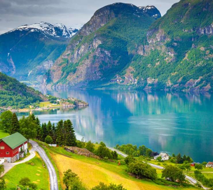 Aurlandsfjord (Scenic Cruising)
