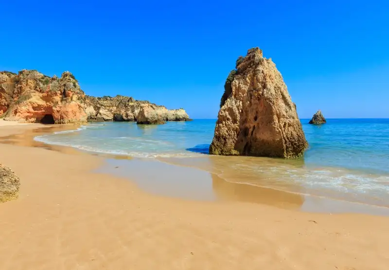 Praia dos Três Castelos