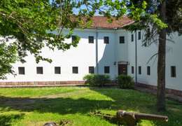 IgluCruise.Application.ViewModels.Shared.WebImageViewModel?.Description