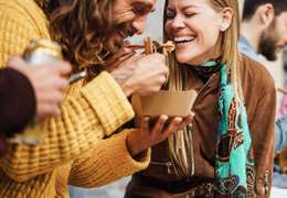 IgluCruise.Application.ViewModels.Shared.WebImageViewModel?.Description