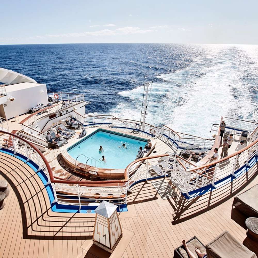 Pool Deck on board Sky Princess