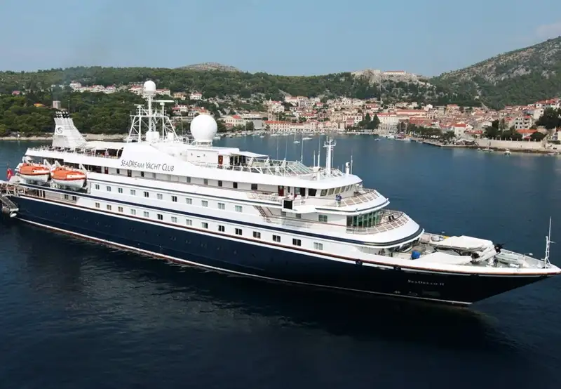 SeaDream II