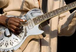 IgluCruise.Application.ViewModels.Shared.WebImageViewModel?.Description