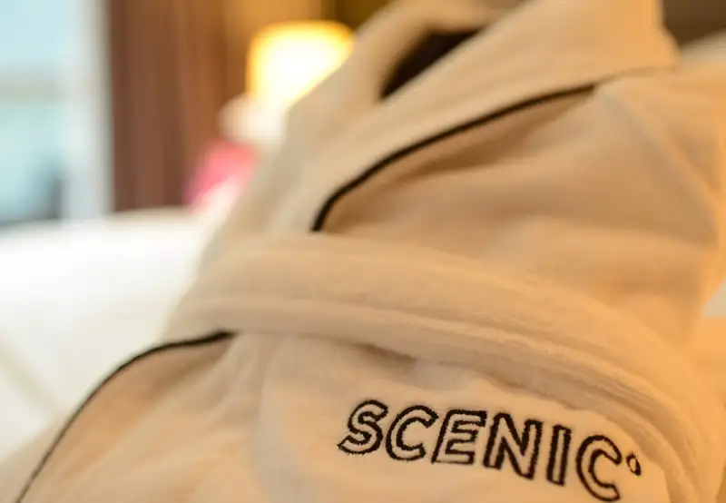 Scenic Crystal