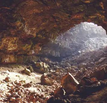 Image related to  Gruta do Carvão