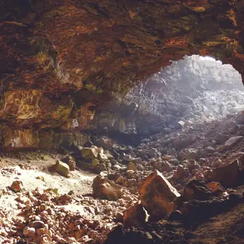 Image related to  Gruta do Carvão