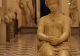 IgluCruise.Application.ViewModels.Shared.WebImageViewModel?.Description