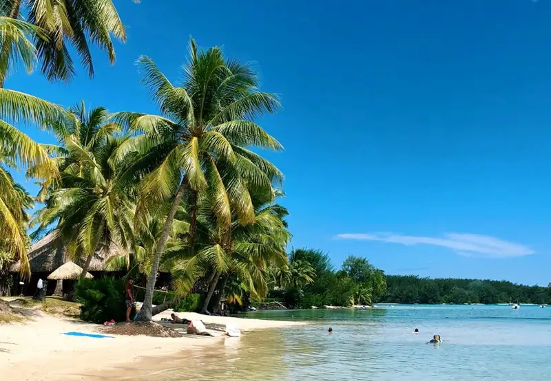 Taha'a Motu Mahana