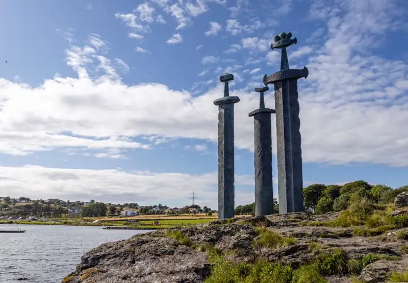 Image related to Sverd i fjell
