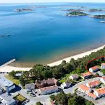 Image related to Sjøsanden Beach