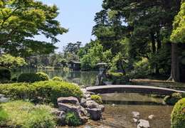 IgluCruise.Application.ViewModels.Shared.WebImageViewModel?.Description