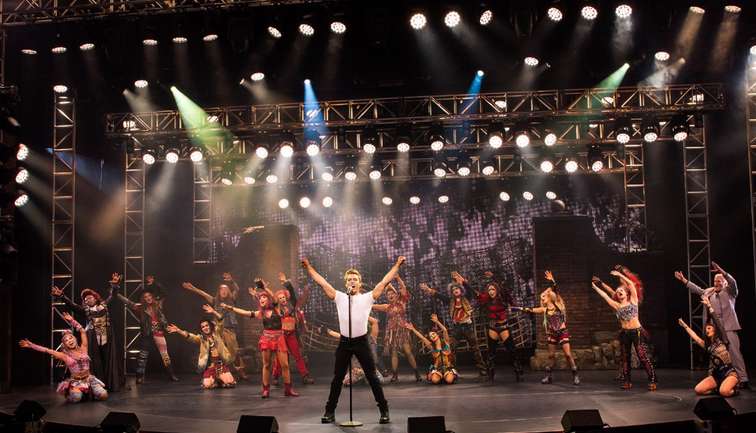 ANTHEM OF THE SEAS Theatre