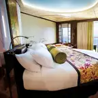 Overview of a Haven Suites
