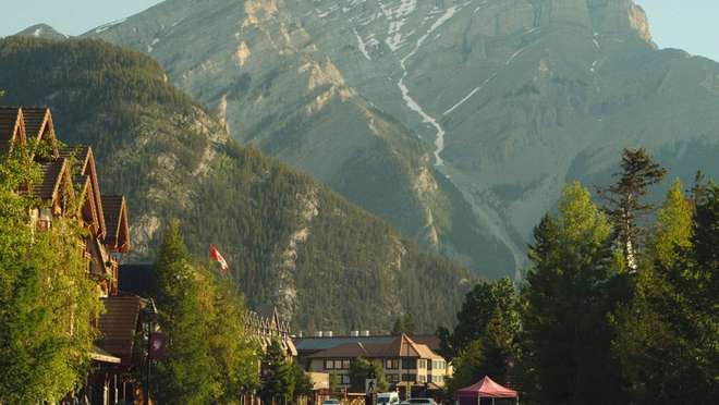 Calgary to Banff / Canmore