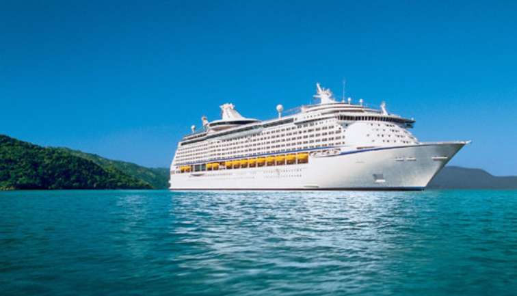Explorer sailing