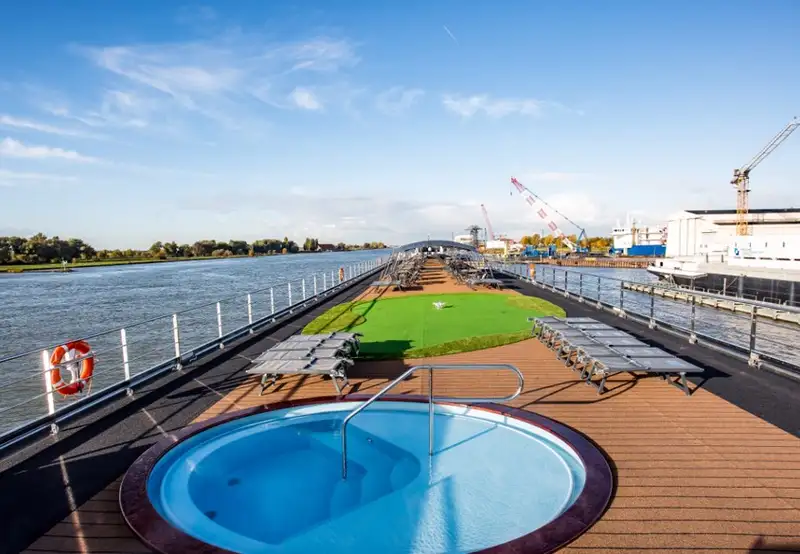 Sun Deck