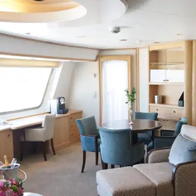 Photo of Owner's Suite