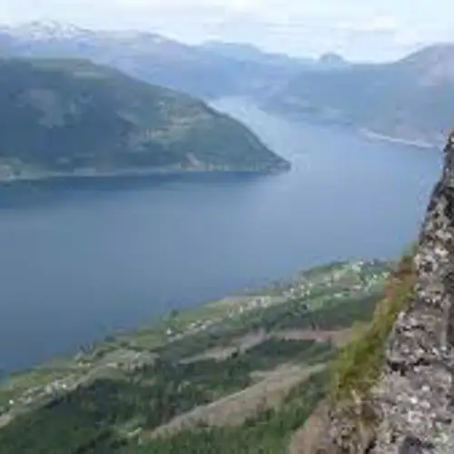Image related to Queen Sonia’s Panoramic Trail (Dronningstien)