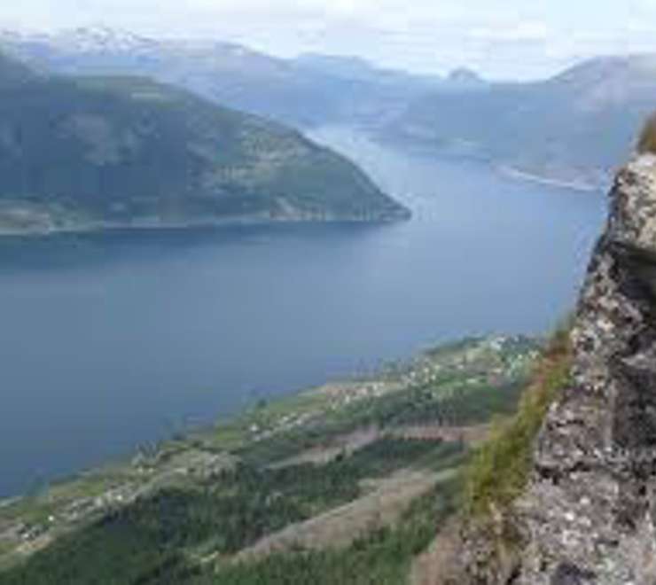 Queen Sonia’s Panoramic Trail (Dronningstien)