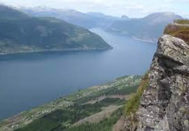 Queen Sonia’s Panoramic Trail (Dronningstien)