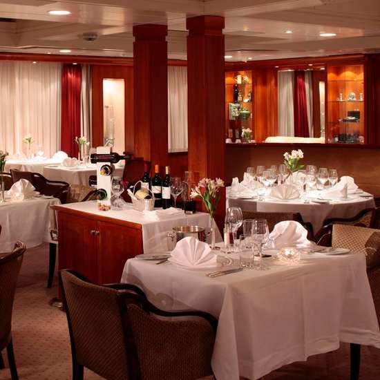 Dining Salon