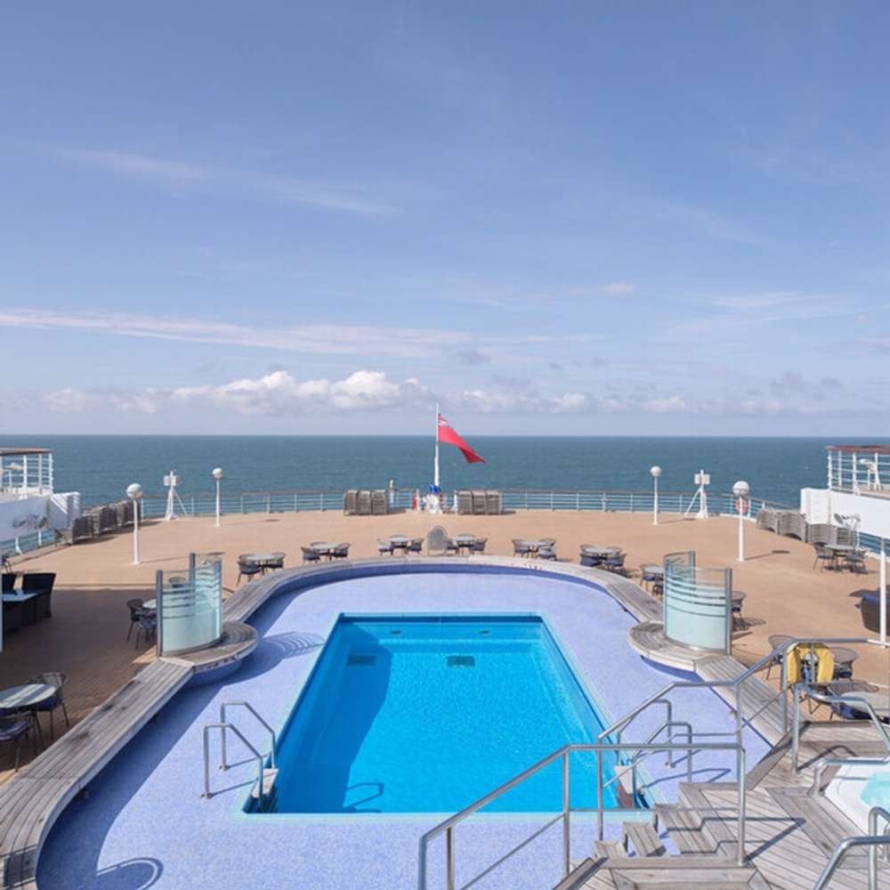 Pool on Arcadia