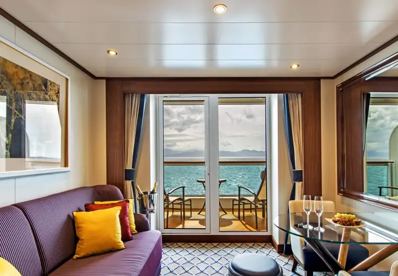 Veranda Suite