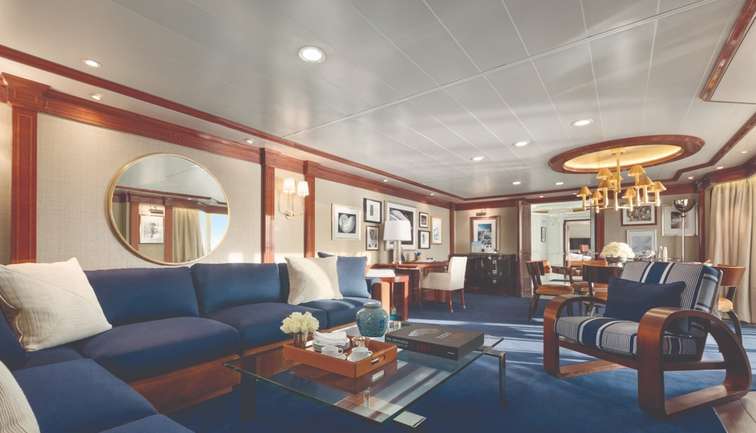 Owner's Suite Living Room
