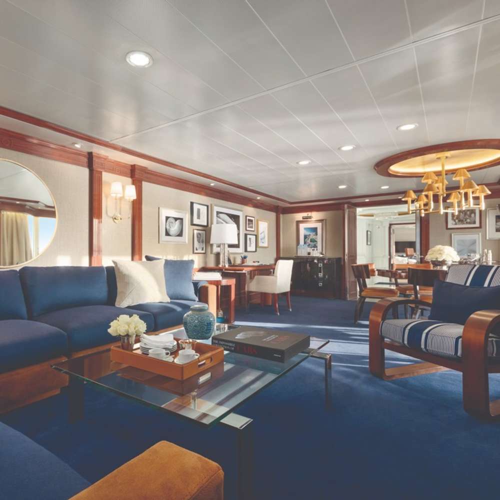 Owner's Suite Living Room