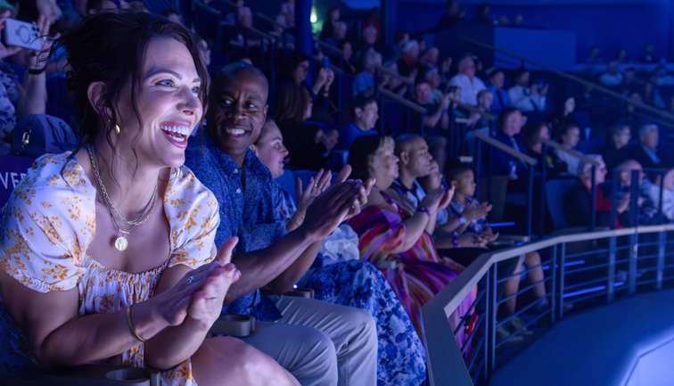 people enjoying studio b show
